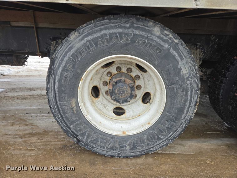 image for item EB1221 2016 Kenworth T800 box truck