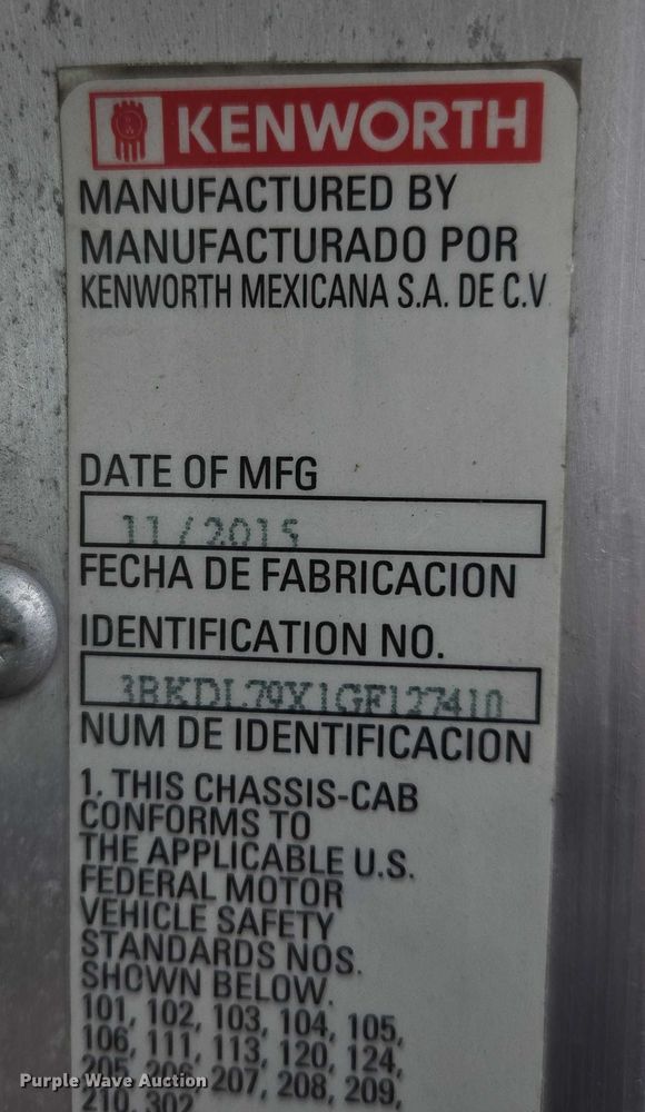 image for item EB1221 2016 Kenworth T800 box truck