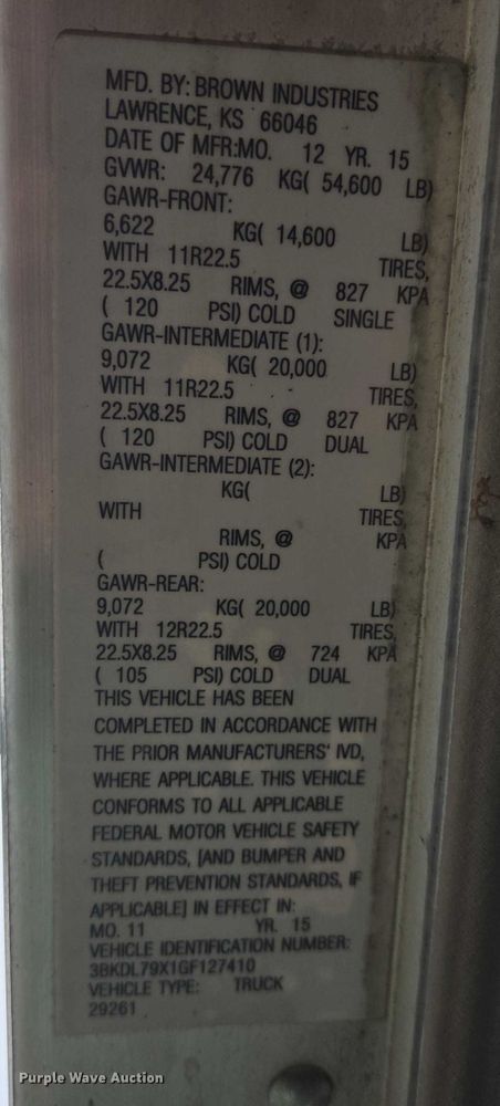 image for item EB1221 2016 Kenworth T800 box truck