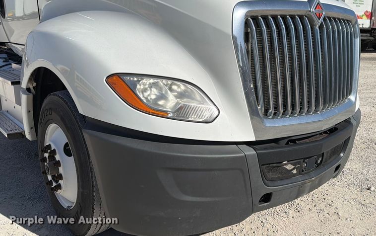 image for item ED5087 2019 International LT625 semi truck