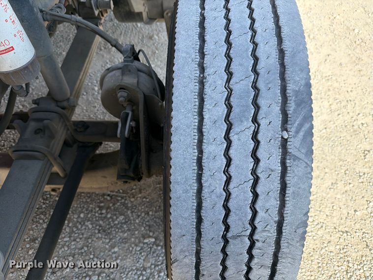 image for item ED5087 2019 International LT625 semi truck