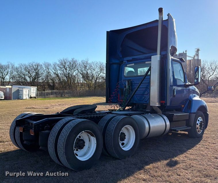 image for item ED5089 2020 International LT625 semi truck