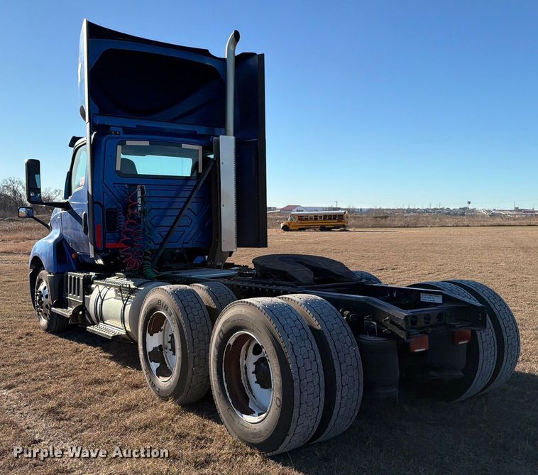 image for item ED5089 2020 International LT625 semi truck