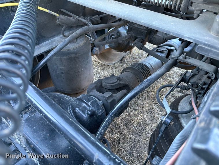 image for item ED5089 2020 International LT625 semi truck