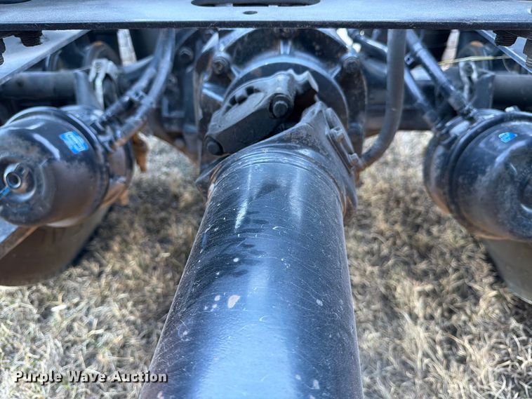 image for item ED5089 2020 International LT625 semi truck