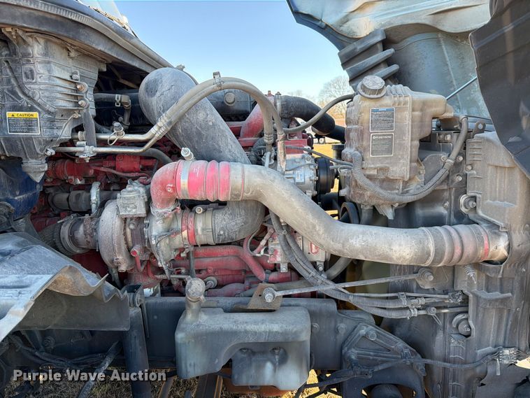 image for item ED5089 2020 International LT625 semi truck