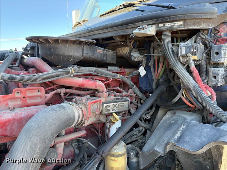 image for item ED5089 2020 International LT625 semi truck