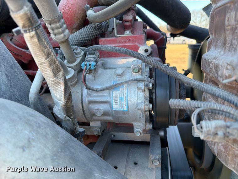 image for item ED5089 2020 International LT625 semi truck