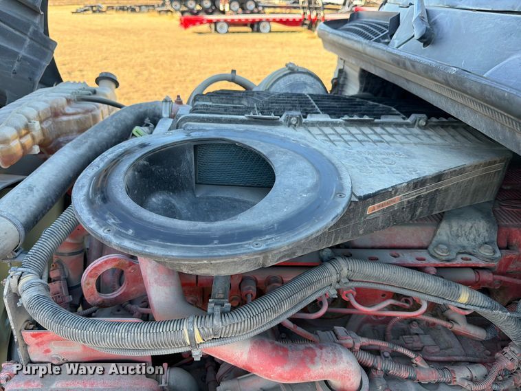 image for item ED5089 2020 International LT625 semi truck