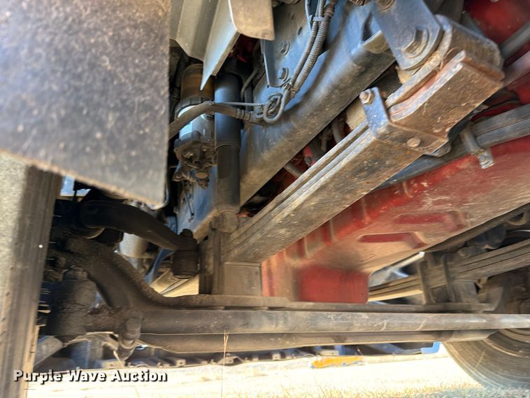 image for item ED5092 2020 International LT625 semi truck