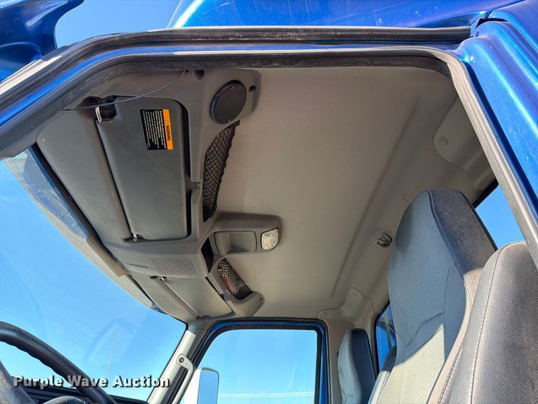 image for item ED5092 2020 International LT625 semi truck