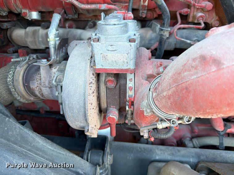 image for item ED5092 2020 International LT625 semi truck