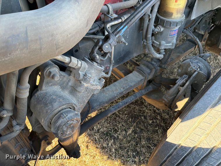 image for item ED5092 2020 International LT625 semi truck