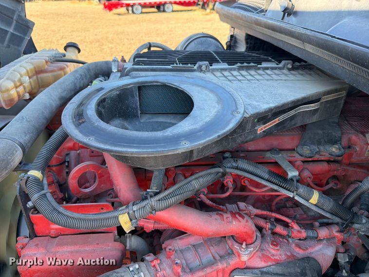 image for item ED5092 2020 International LT625 semi truck