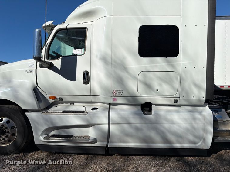 image for item ED5093 2018 International LT625 semi truck