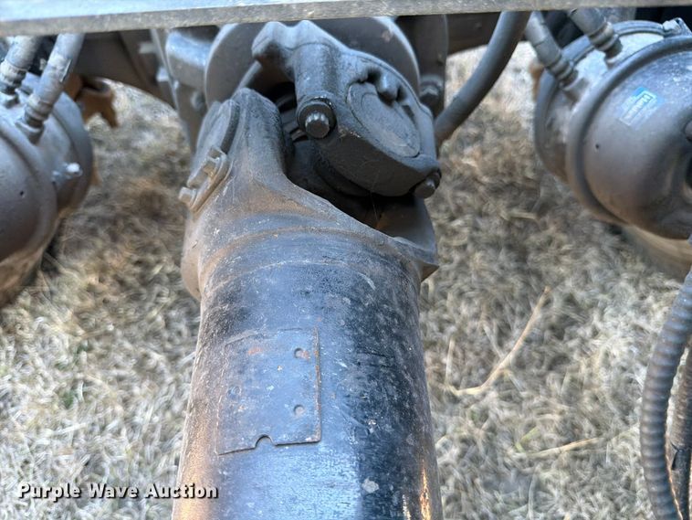 image for item ED5094 2019 International LT625 semi truck