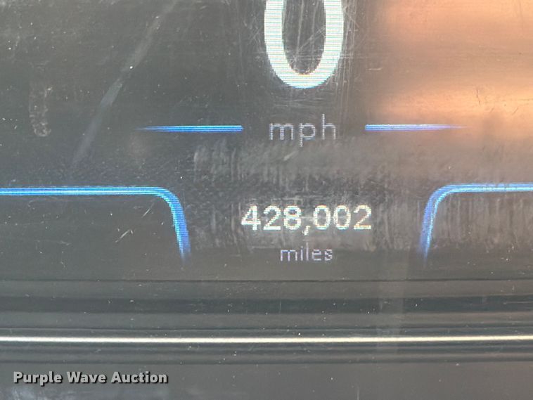 image for item ED5094 2019 International LT625 semi truck