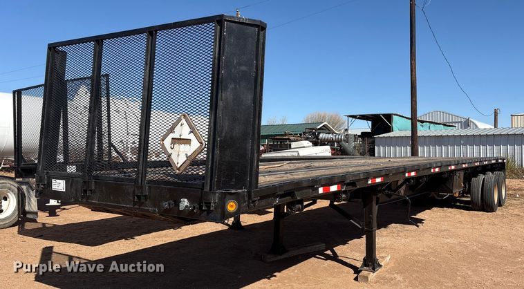 image for item EF6304 1999 Fountaine flatbed trailer