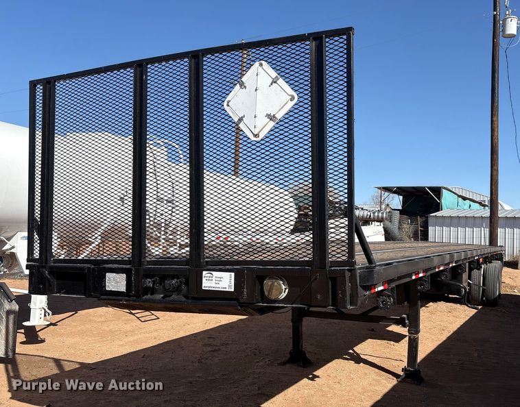 image for item EF6305 1987 Trailermobile flatbed trailer