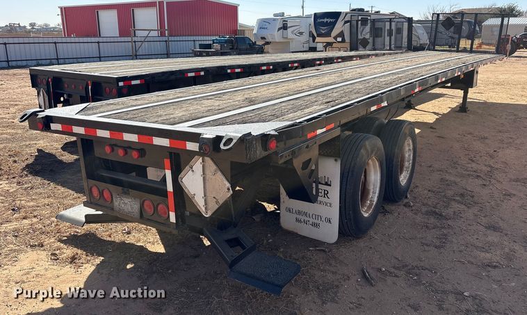 image for item EF6305 1987 Trailermobile flatbed trailer