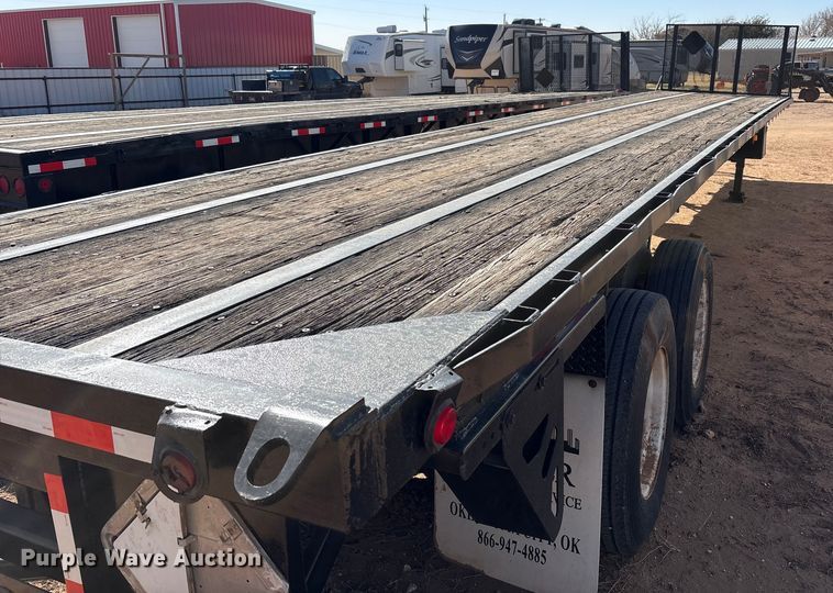 image for item EF6305 1987 Trailermobile flatbed trailer