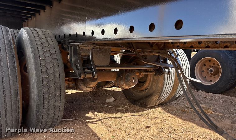 image for item EF6305 1987 Trailermobile flatbed trailer