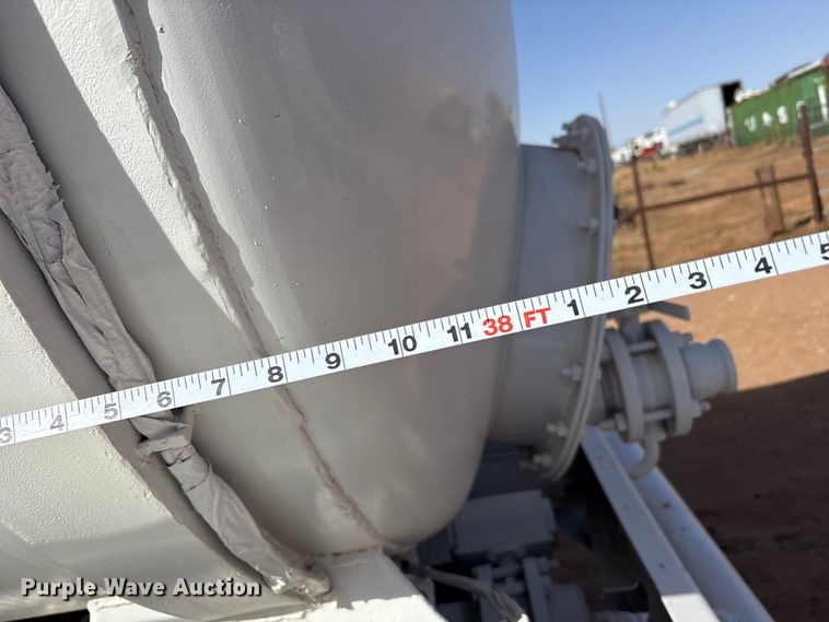 image for item EF6306 2007 Shop Built 130BBL vacuum trailer