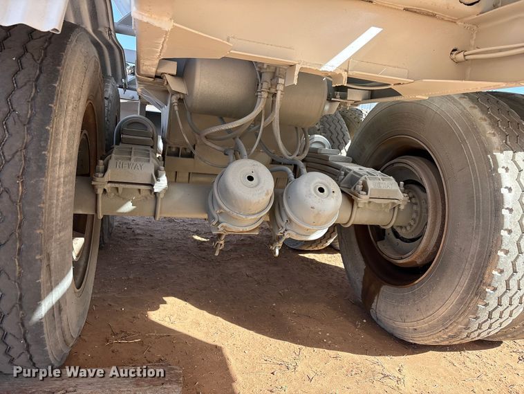 image for item EF6306 2007 Shop Built 130BBL vacuum trailer