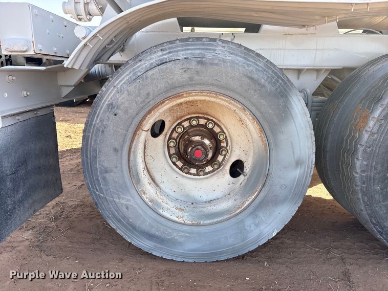 image for item EF6306 2007 Shop Built 130BBL vacuum trailer