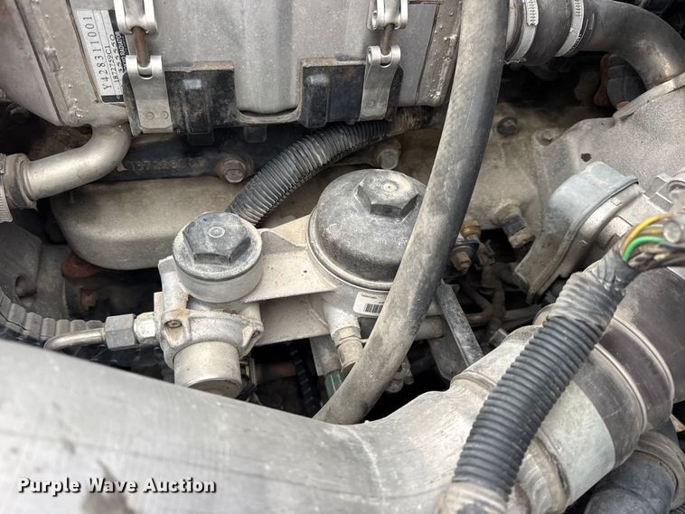 image for item EN0825 2009 International 4400 truck cab and chassis