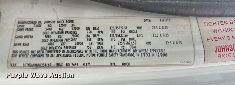 image for item EN0826 2010 International 4400 truck cab and chassis