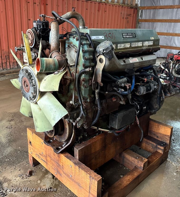 image for item EN0828 Detroit Diesel Series 60 engine