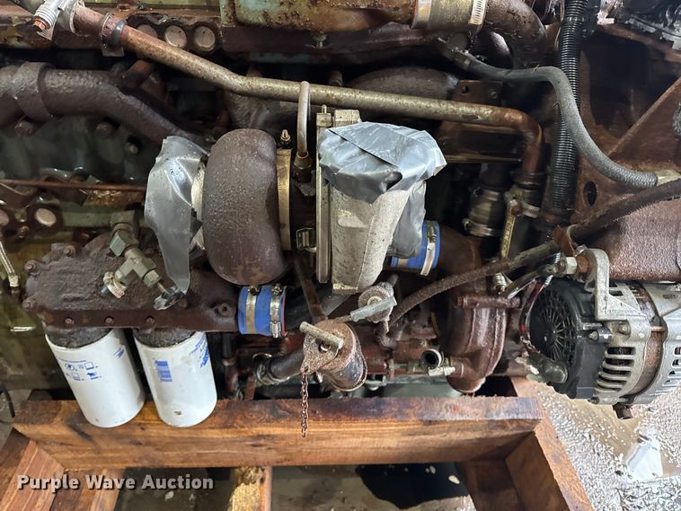 image for item EN0828 Detroit Diesel Series 60 engine