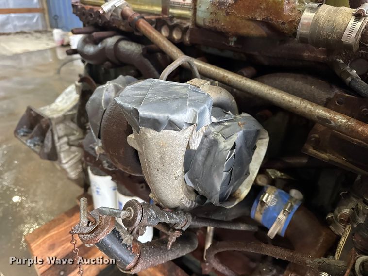 image for item EN0828 Detroit Diesel Series 60 engine