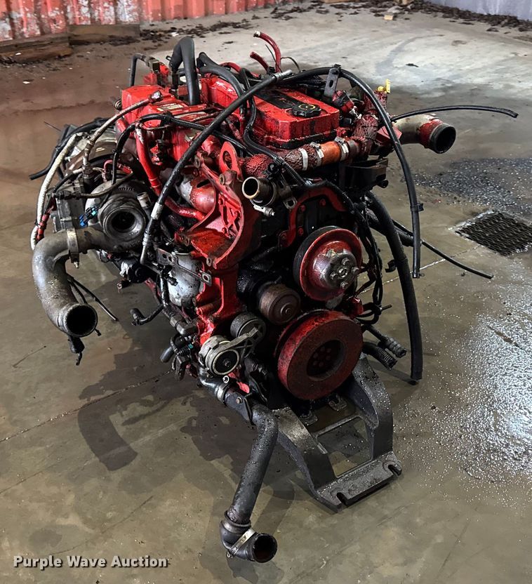 image for item EN0829 Cummins ISL engine