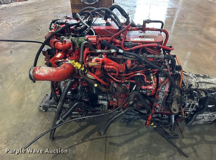 image for item EN0829 Cummins ISL engine