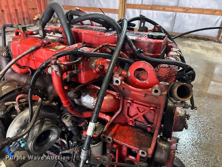 image for item EN0829 Cummins ISL engine