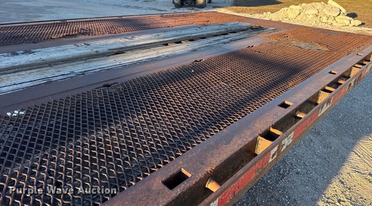 image for item EN0862 1998 International 4900 rollback truck