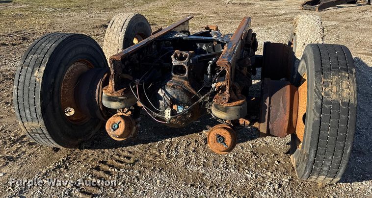 image for item EN0864 Kenworth rear axle assembly