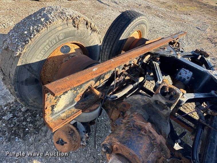 image for item EN0864 Kenworth rear axle assembly