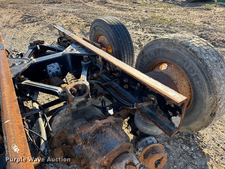 image for item EN0864 Kenworth rear axle assembly