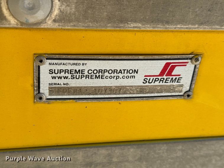 image for item EN0870 2014 GMC Savana 3500 box truck