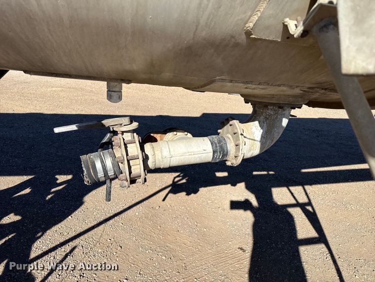 image for item EP2756 1987 Trailmaster Tanks, Inc. tank trailer