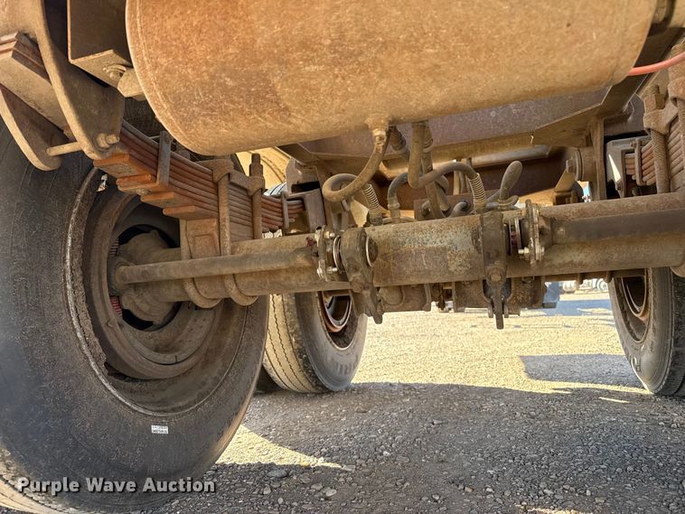 image for item EP2756 1987 Trailmaster Tanks, Inc. tank trailer