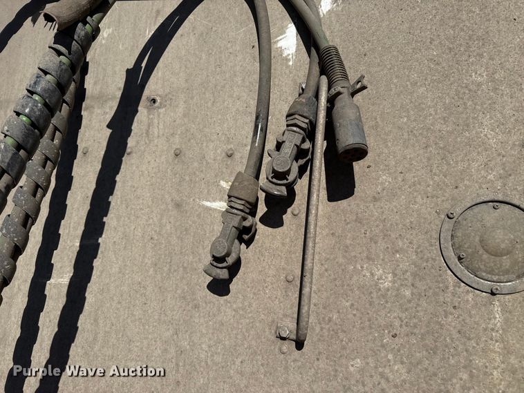 image for item EP2763 2012 Kenworth T660 semi truck