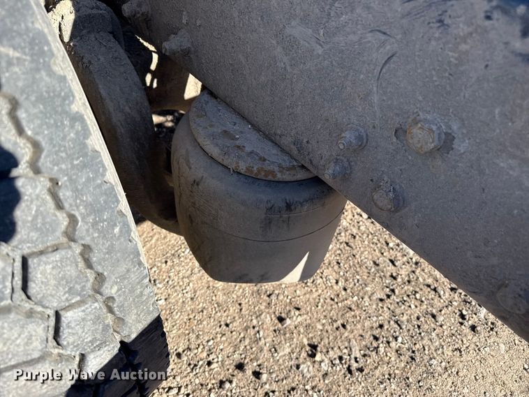 image for item EP2763 2012 Kenworth T660 semi truck