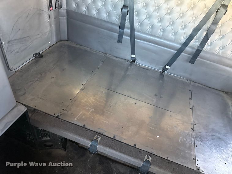 image for item EP2763 2012 Kenworth T660 semi truck