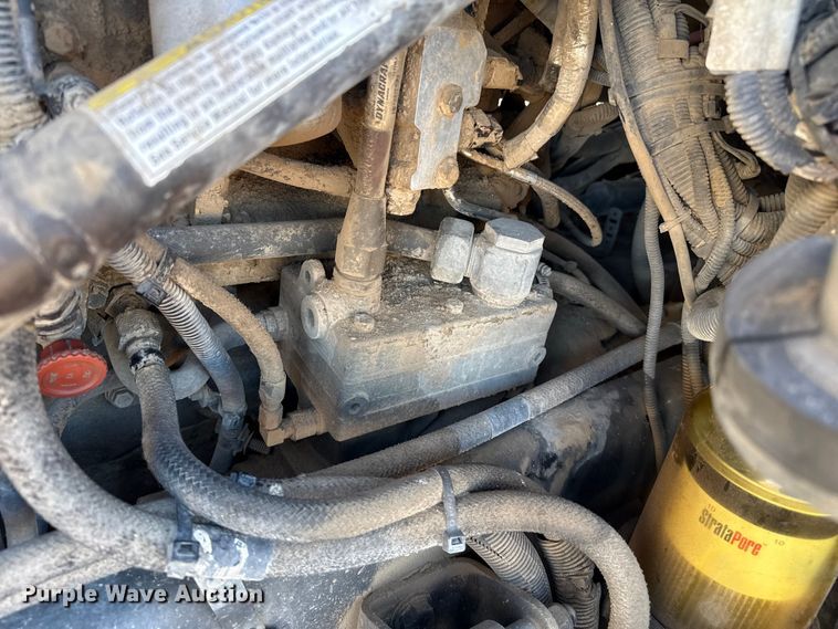 image for item EP2763 2012 Kenworth T660 semi truck