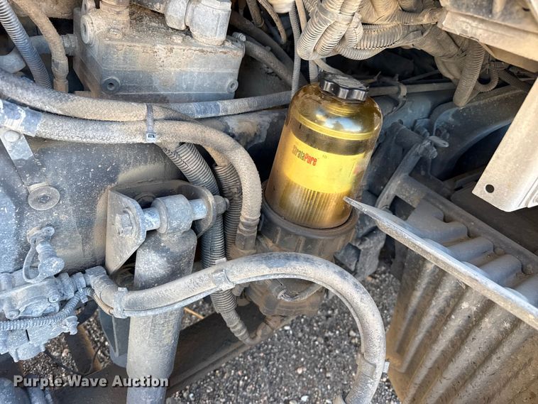 image for item EP2763 2012 Kenworth T660 semi truck