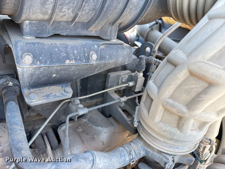 image for item EP2763 2012 Kenworth T660 semi truck